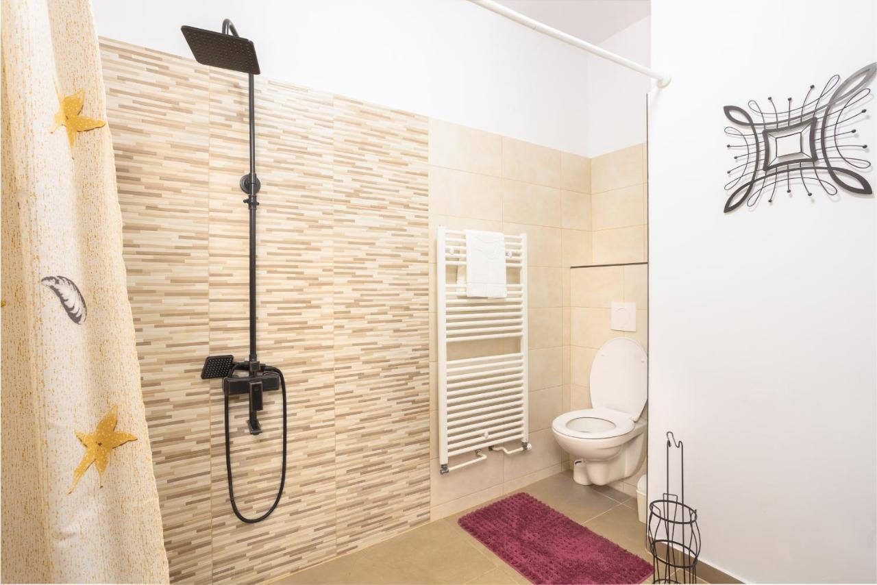 Wagner Apartment Braşov Buitenkant foto